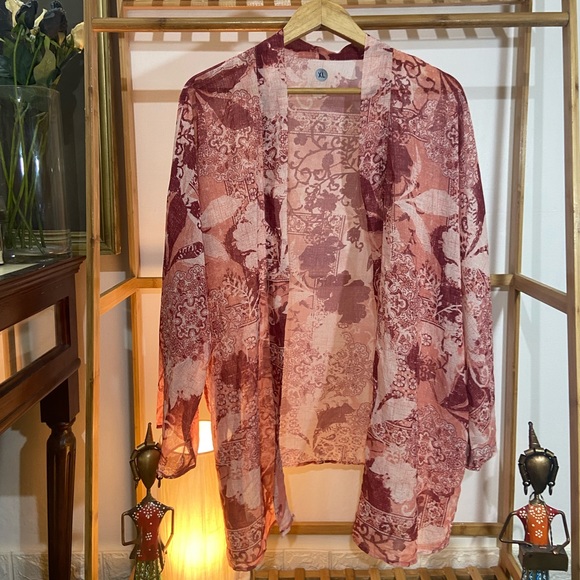 💜Shrugs. Size- XL ( Free Size) - Picture 4 of 4